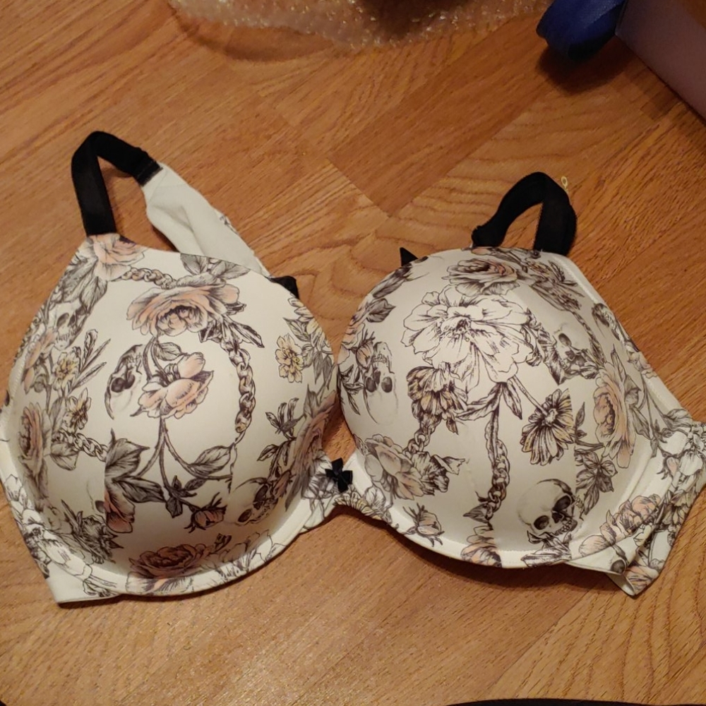 Torrid Bra 48C